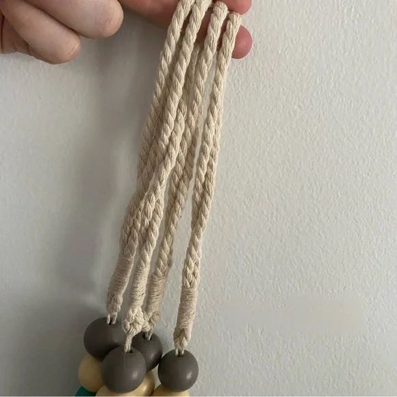 Wooden Bead curtain tie backs - Picture 6 of 7
